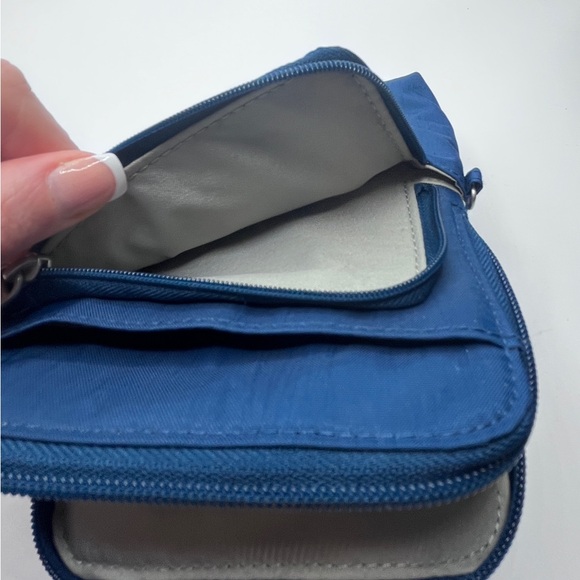 Baggallini Securtex Anti-Theft Activity Crossbody Bag - Picture 4 of 8